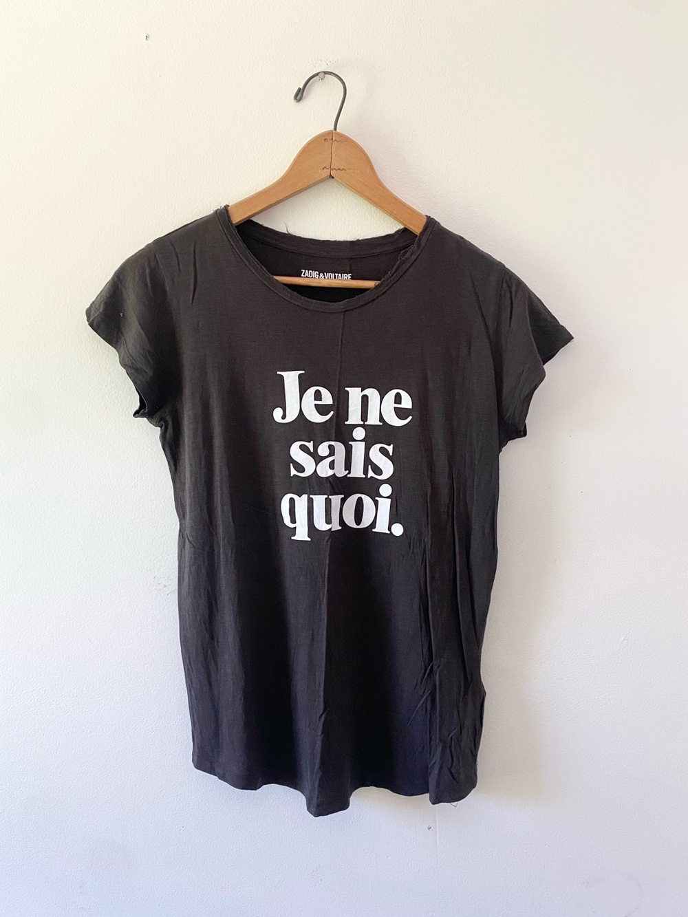 Zadig & Voltaire Black 'Je ne sais quoi.' Graphic Tee Medium